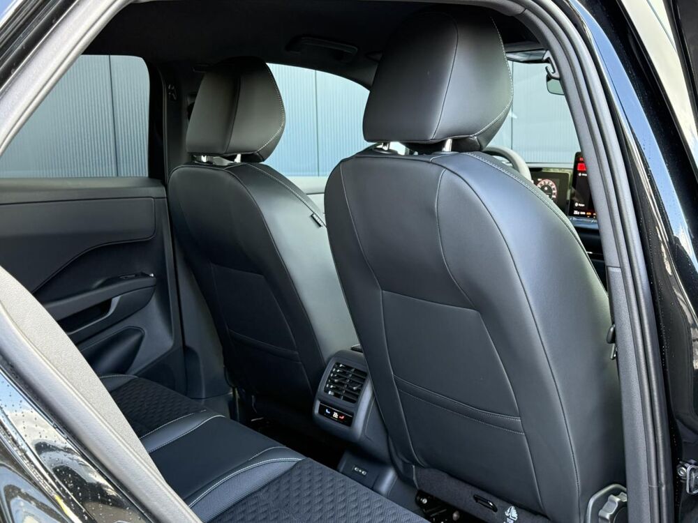 T-ROC 1.5 eTSI Hybrid DSG7 150 R-Line avec IQ Light et Hayon &eacute;lect 2026 occasion 35300 Foug&egrave;res