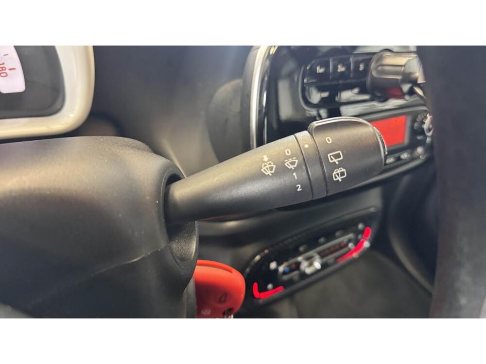 ForTwo Coupe 1.0i 71 S&S - Passion - 3&egrave;me main - Entretien Complet 2016 occasion 60740 Saint-Maximin