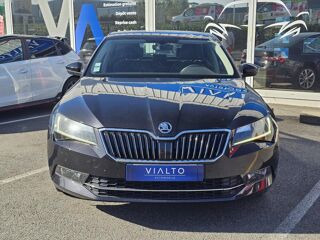 Superb III 2.0 16V TDI 150cv DSG6 Style - SUIVI ENTRETIEN COMPLET - 2016 occasion 49070 Beaucouz&eacute;