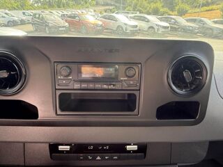 Sprinter 39N 3.5t 311 CDI - 114 FOURGON TVA RECUPERABLE + CLIM 2020 occasion 19100 Brive-la-Gaillarde