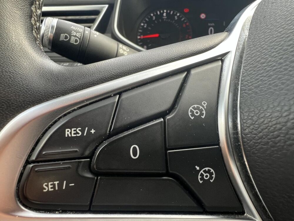 Clio V 1.0 SCE - 75 CV Business 2020 occasion 49070 Beaucouz&eacute;