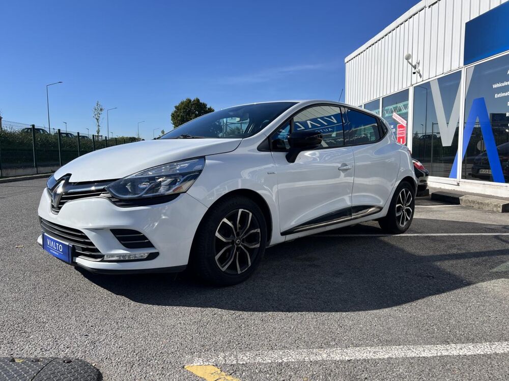 Clio 1.2 TCE Energy EDC6 120 CV BOITE AUTO 2017 occasion 49070 Beaucouz&eacute;