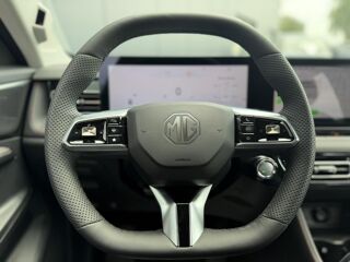 MG.EHS 1.5 Hybrid+ 224 Luxury 2026 occasion 35300 Foug&egrave;res