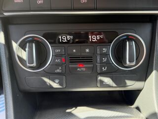 Q3 2.0 TDI - 120 - BV S-tronic Ambiente GPS + RADAR AV/AR + CL 2017 occasion 19100 Brive-la-Gaillarde