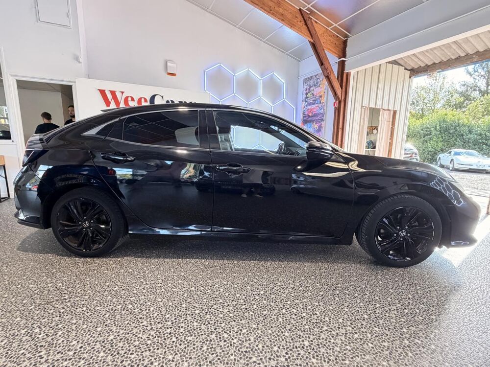 Civic 1.6 IDTEC 120 ch EXECUTIVE BVA - Garantie 12 mois 2019 occasion 16000 Angoul&ecirc;me