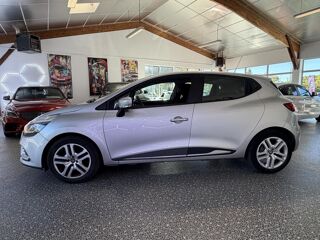 Clio 0.9 TCE 90CH ZEN GARANTIE 12 MOIS 2018 occasion 16000 Angoul&ecirc;me