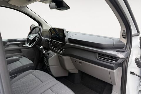 Tourneo VP II 320 L2 2.0 ECOBLUE 150 TITANIUM 9PL BVM6 2024 occasion 38550 Clonas-sur-Var&egrave;ze