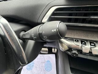 3008 Hybrid4 - 300 - BV e-EAT8 GT GPS + CAMERA AR + CARPLAY + CLI 2021 occasion 19100 Brive-la-Gaillarde