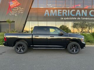 RAM 1500 CREW SPORT BLACK PACKAGE 2018 occasion 91830 Le Coudray-Montceaux