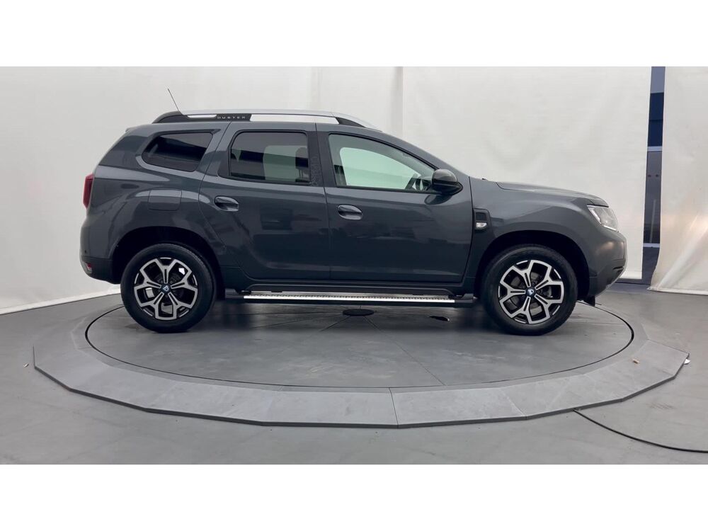 Duster 1.5 Blue dCi 115ch - finition 15 ANS - GARANTIE 12 MOIS 2021 occasion 33130 B&egrave;gles