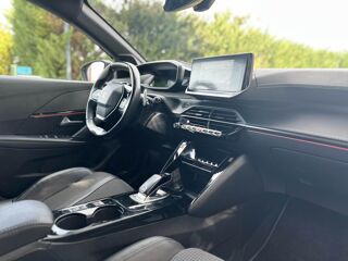 208 GT 130 - CARPLAY - CAM 360 - DISTRI NEUVE 2022 occasion 13760 Saint-Cannat