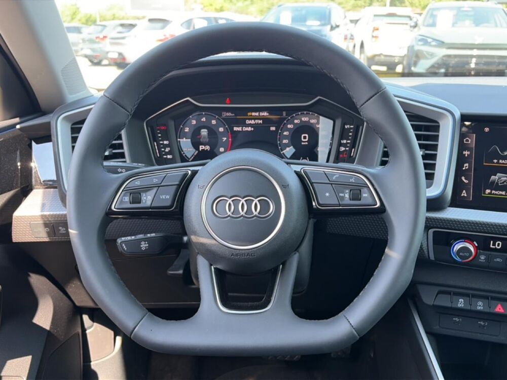 A1 30 tfsi 116 s line s tronic 7 2026 occasion 85150 Les Achards