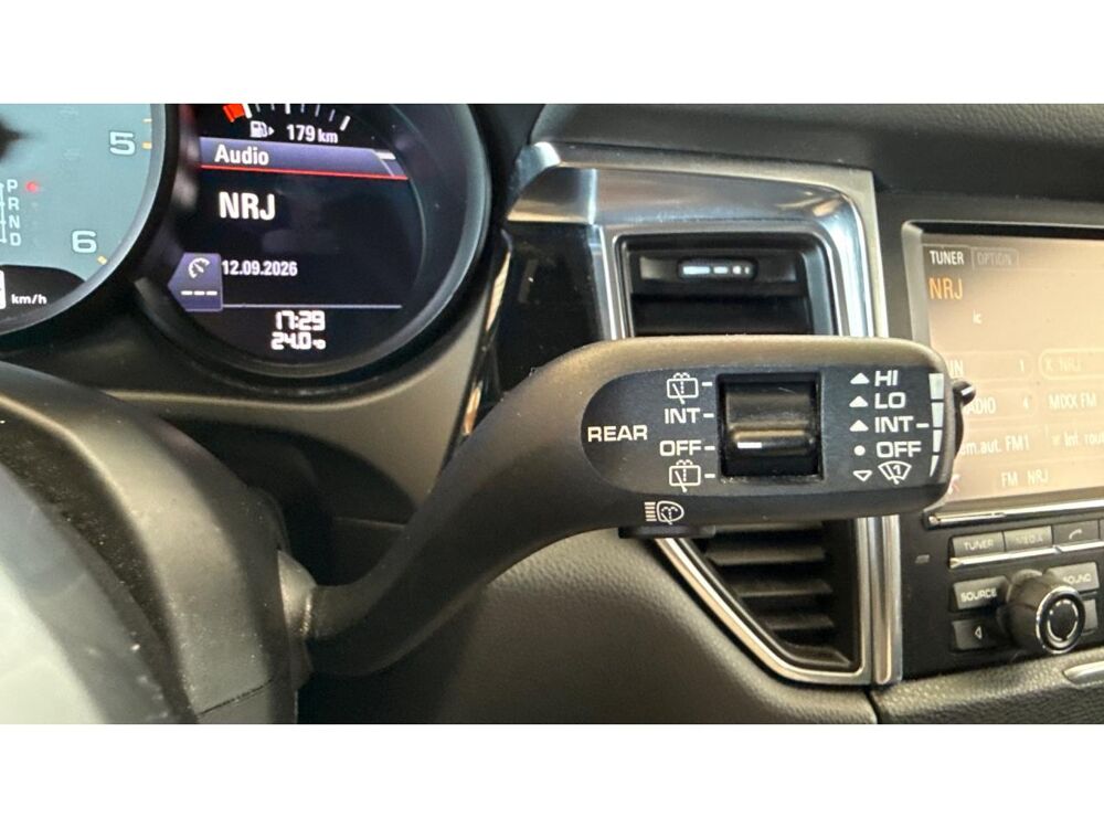 Macan S 3.0 V6 258ch / SIEGE ELEC - CHAUFFANT / HAYON ELEC 2015 occasion 17600 Saujon