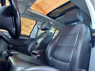 Tiguan 2.0 TDI 140 Carat 4Motion Toit ouvrant radar 360&deg; attelage 1 2013 occasion 33700 M&eacute;rignac