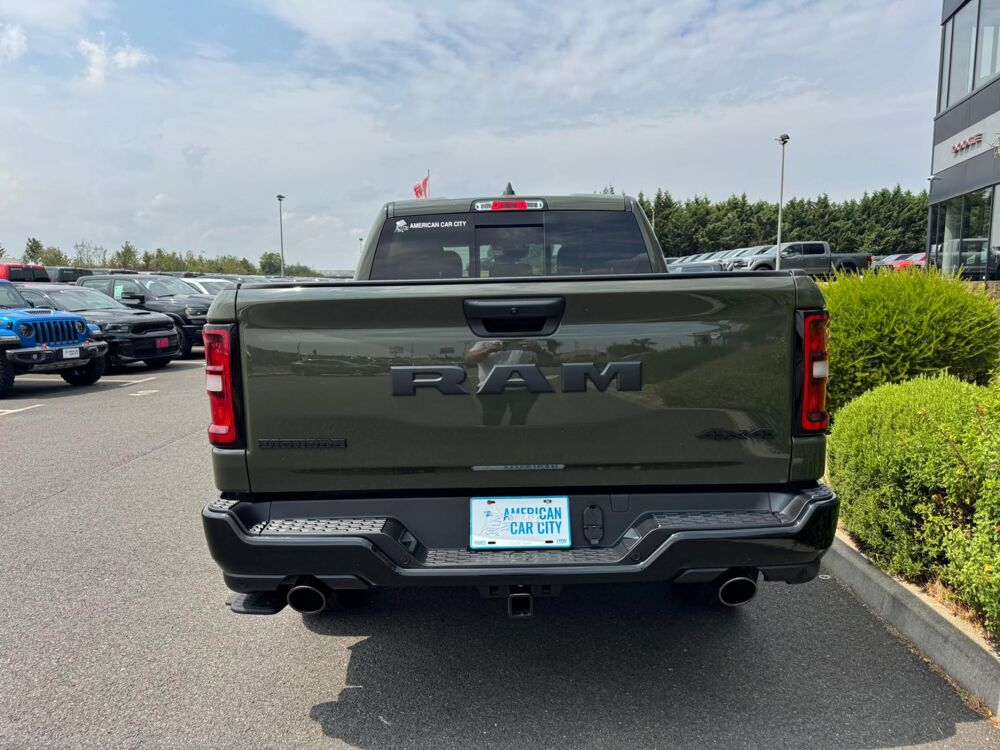RAM 1500 CREW BIGHORN BACK COUNTRY V8 2026 occasion 91830 Le Coudray-Montceaux