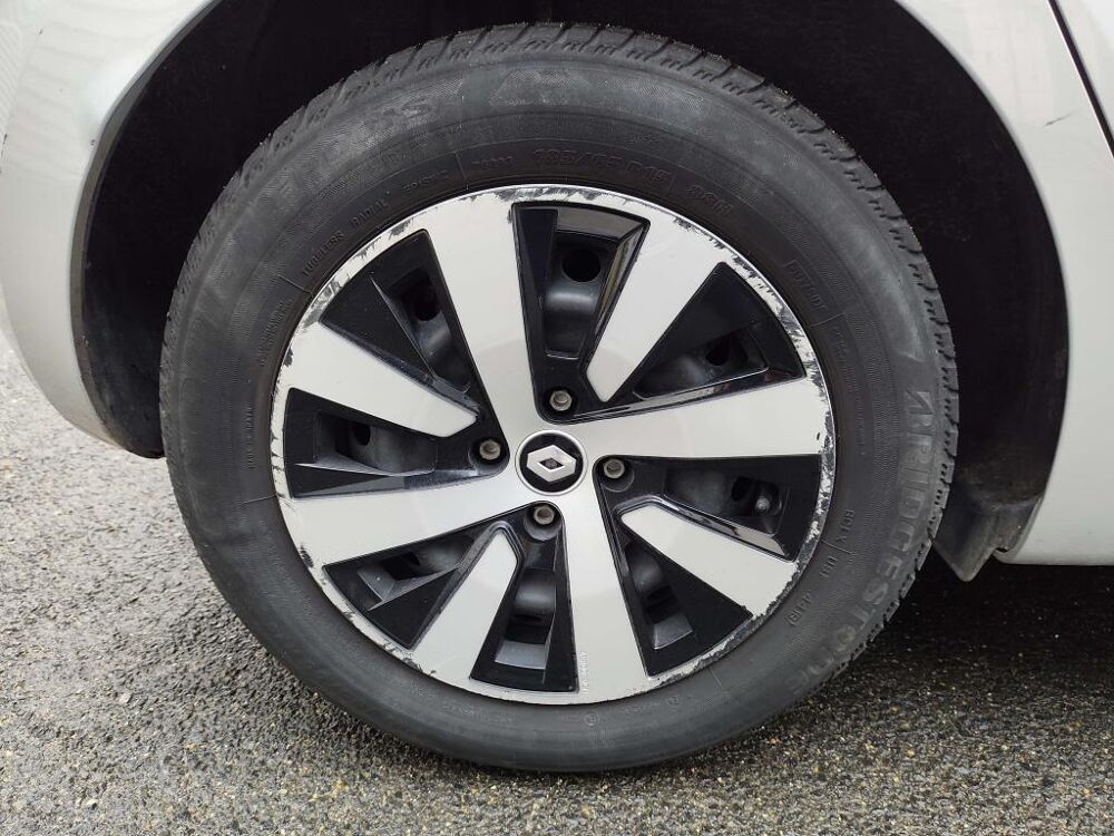 Clio 1.6 E-Tech Hybride - 145CV - BVA - multi-modes - Evolution 2022 occasion 77185 Lognes