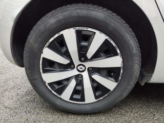 Clio 1.6 E-Tech Hybride - 145CV - BVA - multi-modes - Evolution 2022 occasion 77185 Lognes