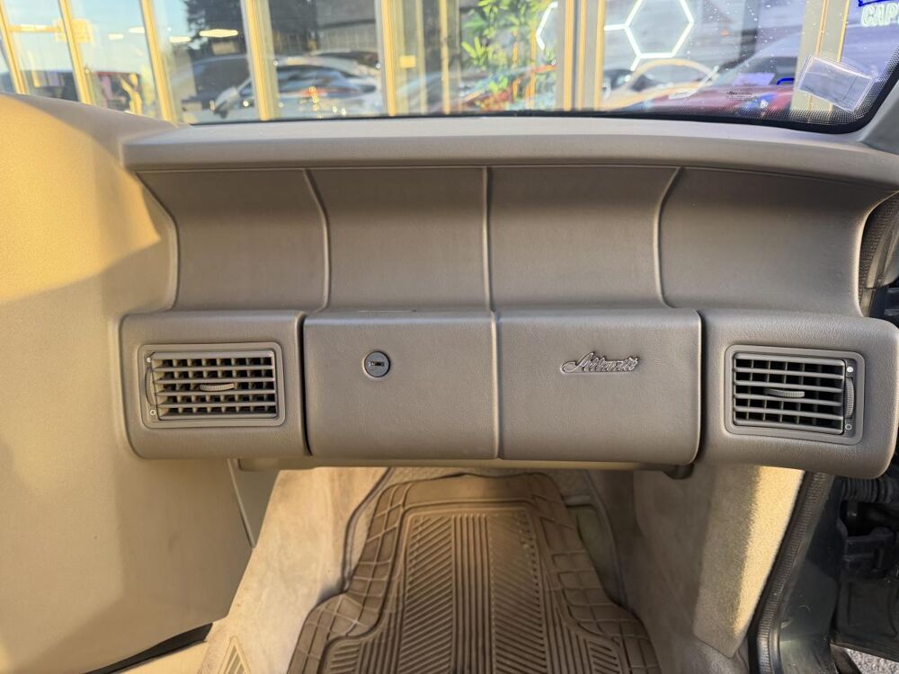 Fleetwood ALLANTE 1993 occasion 33450 Montussan