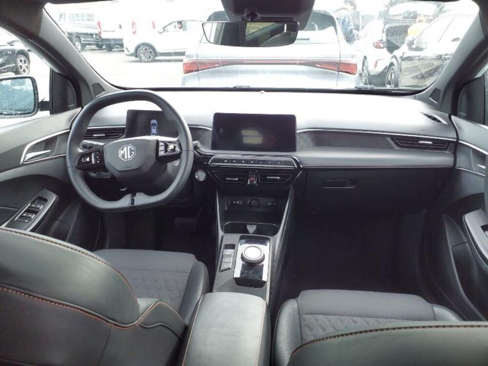 MG3 1.5 Hybrid+ 195 Luxury avec Cam&eacute;ra 360 et Si&egrave;ges chauffants 2025 occasion 35300 Foug&egrave;res