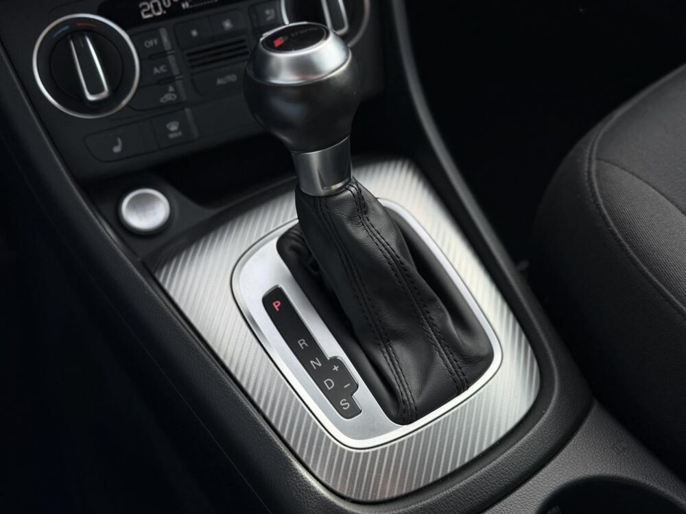 Q3 2.0 TFSI 220 Quattro S-Tronic Ambiente 2015 occasion 35300 Foug&egrave;res