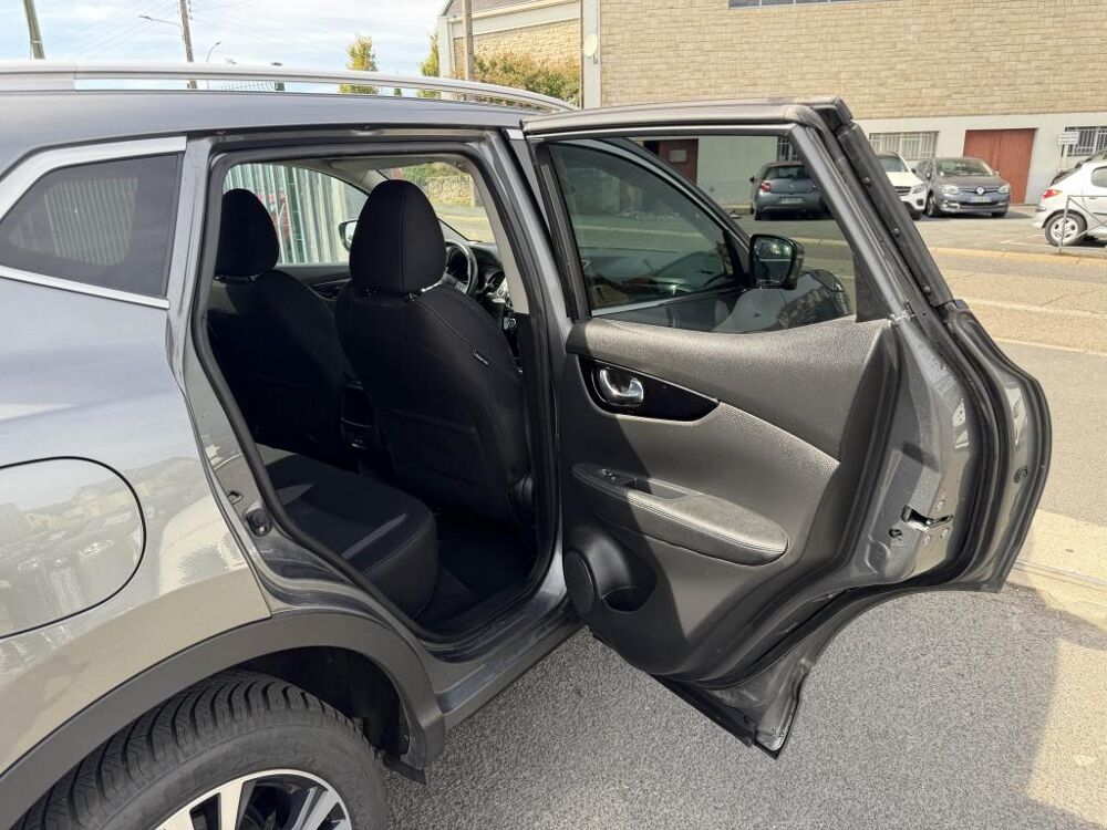 Qashqai 1.5 dCi - 115 N-Connecta gps + clim + camera AR et 360 + Rad 2020 occasion 19100 Brive-la-Gaillarde