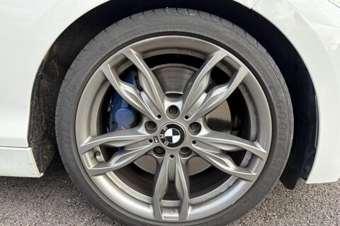 Serie 2 BMW M235i F22 326 ch BVA8 M Sport Propulsion Suivi BMW CarPl 2013 occasion 78760 Jouars-Pontchartrain