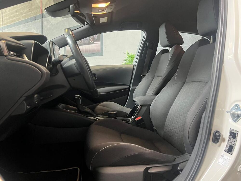 Corolla Hybride 1.8 VVT-i 122h BV CV Dynamic - GARANTIE 6 MOIS 2021 occasion 33700 M&eacute;rignac