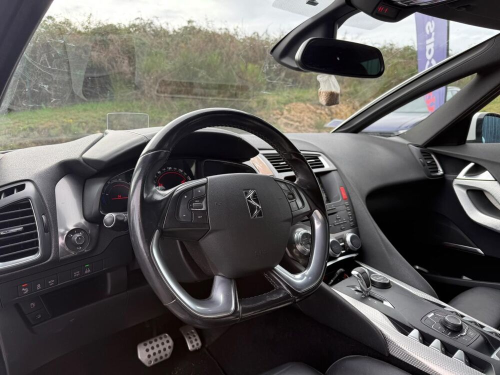 DS5 2.0 E-HDI HYBRID4 200H 165 FULL-HYBRID HYBRID SPORT CHIC 4X4 2012 occasion 42170 Saint-Just-Saint-Rambert