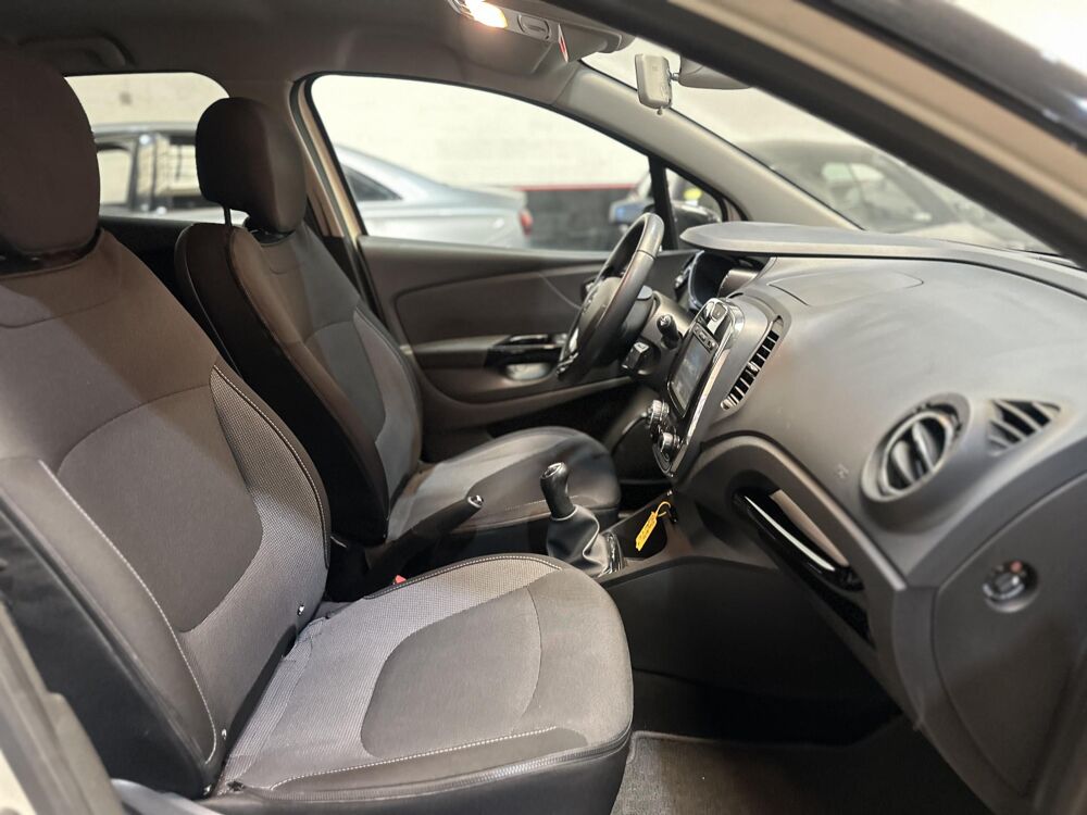 Captur 0.9 TCe 90ch Intens - Garantie 12 MOIS 2014 occasion 94360 Bry-sur-Marne
