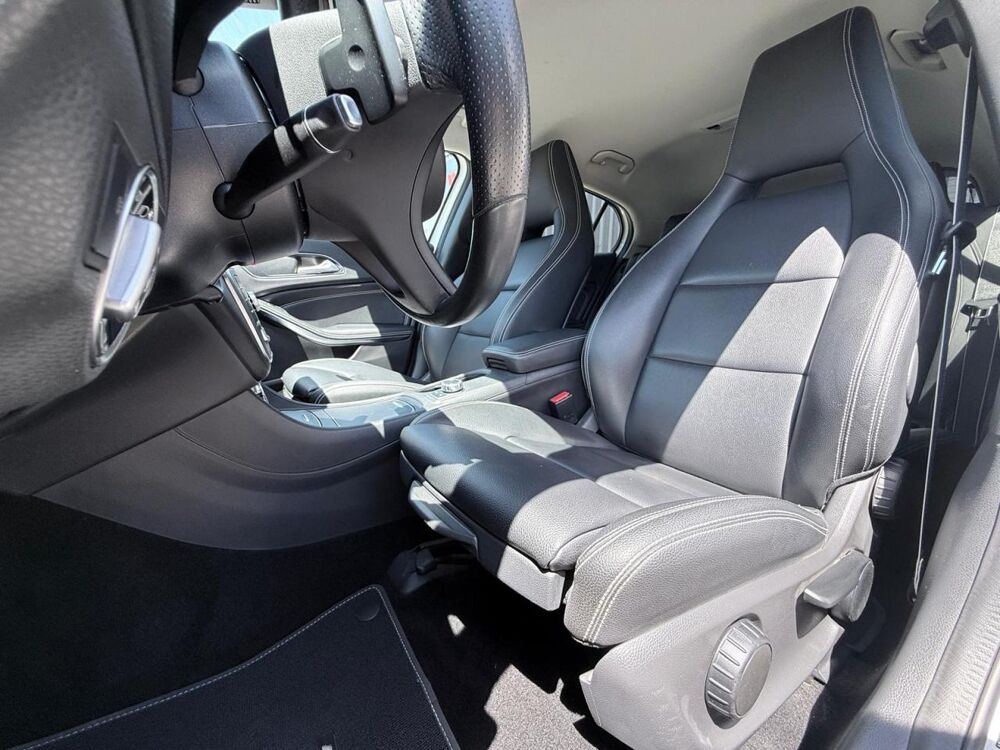 Classe GLA 1.6 200 155 SPORT EDITION 7G-DCT BVA pack amg/radar/hayon:/ 2020 occasion 42170 Saint-Just-Saint-Rambert