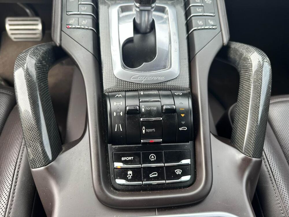 Cayenne TURBO 4.8 V8 500 CH - PCCB - BURMESTER - PDCC - SUIVI PORSCH 2010 occasion 13760 Saint-Cannat