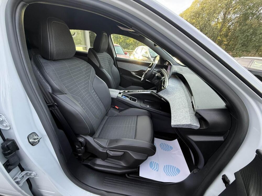 3008 1.2i Hybrid -136 - BV e-DCS6 Allure GPS + CAMERA AR + CARPLA 2024 occasion 19100 Brive-la-Gaillarde