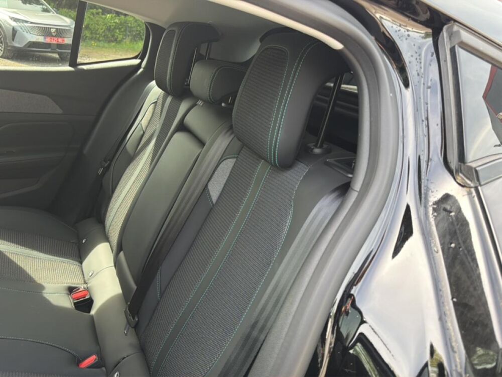 408 Hybrid 136 allure e-dcs6 2024 occasion 33127 Saint-Jean-d'Illac