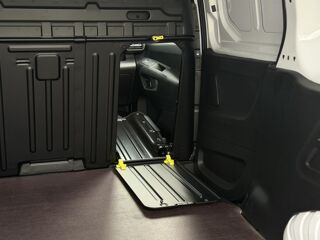 Berlingo VAN XL 1.5 BlueHDI 130 EAT8 Premium Connect 3 places, avec P 2026 occasion 35300 Foug&egrave;res
