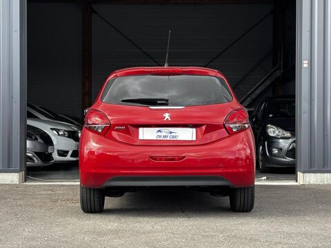 208 1.2i 12V - 110ch - Tech Edition Phase 2 - GARANTIE 12 MOIS 2018 occasion 76710 Eslettes