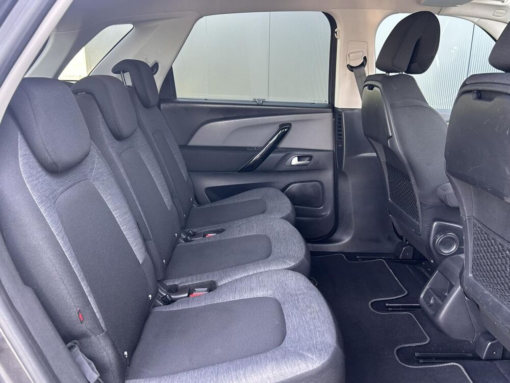 C4 Spacetourer 1.5 BlueHDi 130 Feel avec Cam&eacute;ra, GPS et Carte mains libres 2019 occasion 35300 Foug&egrave;res