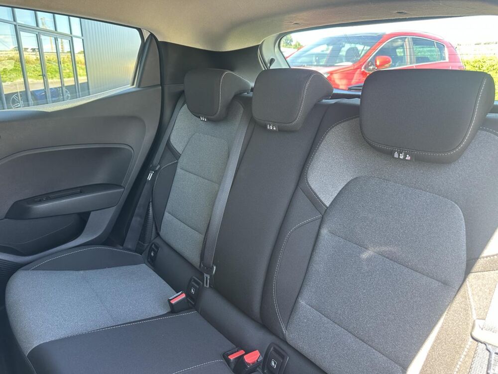 Clio 1.6 E-Tech Hybride - 145 - BVA multi-modes 2025 V Evolution 2025 occasion 33450 Montussan