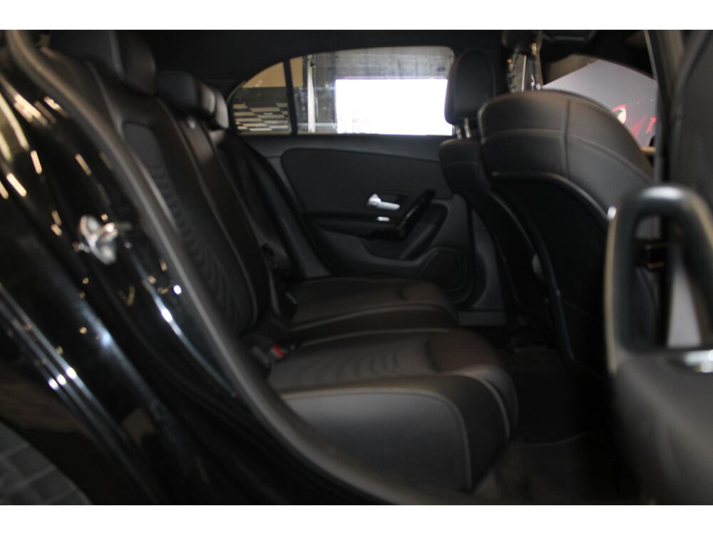 Classe A A160 Pack Sport Si&egrave;ges Chauffants Carplay Entretien Complet 2020 occasion 59493 Villeneuve-d'Ascq