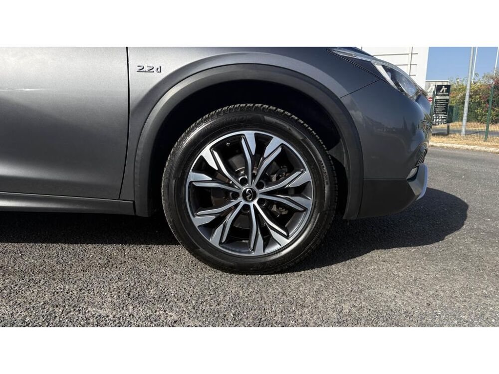 Q30 2.2d DCT 170ch AWD Premium 2017 occasion 81580 Soual