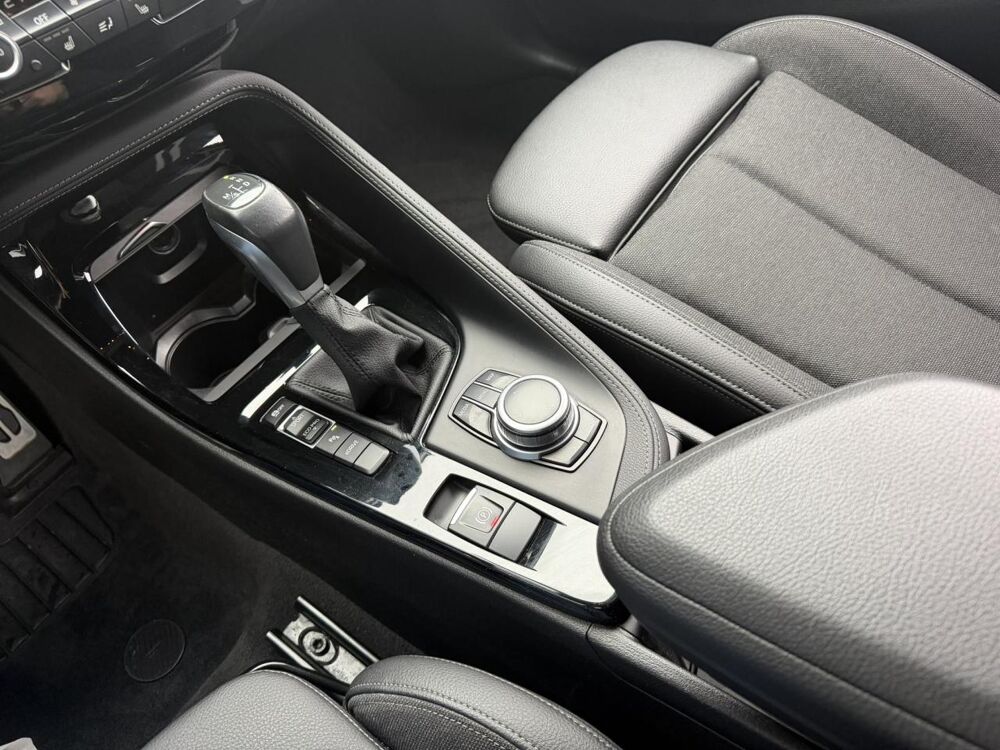 X2 (F39) xDrive 25e 220 M Sport avec GPS, Cam&eacute;ra et Hayon &eacute;lect 2021 occasion 35300 Foug&egrave;res