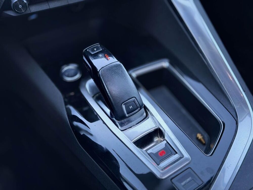 3008 ALLURE - 1.6 THP 165CH - TOIT - CAM 360 - CARPLAY 2017 occasion 13760 Saint-Cannat