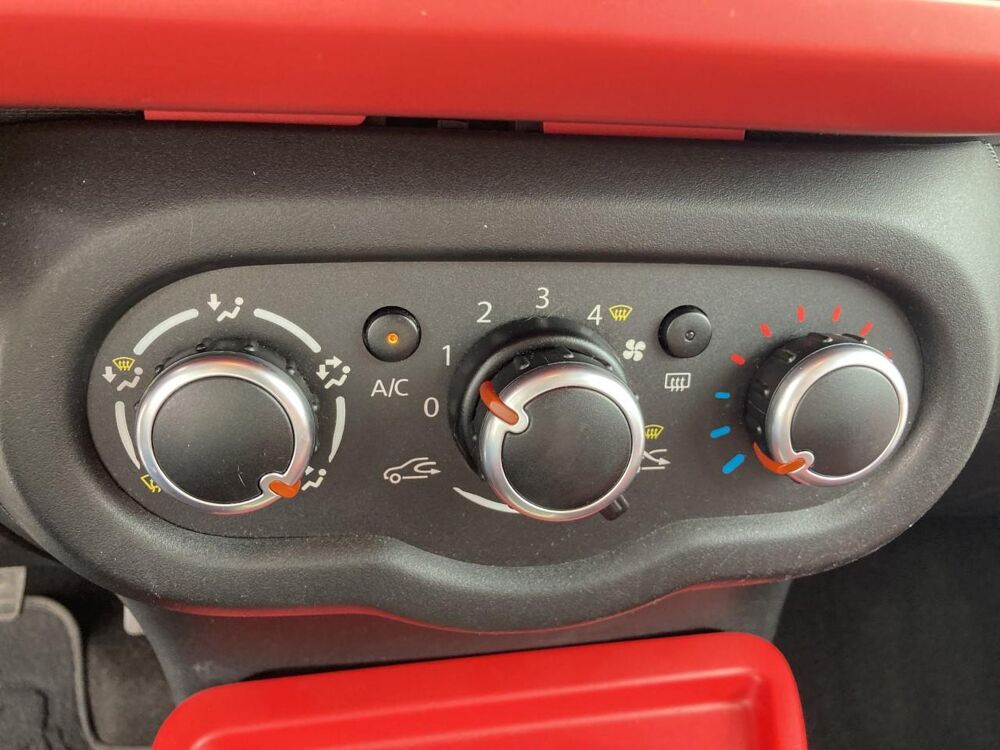 Twingo III 1.0 sce 70 intens 2015 occasion 57525 Talange