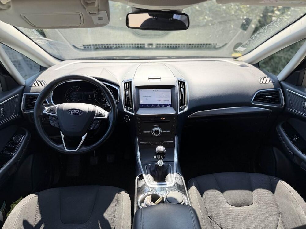 S-MAX TITANIUM - 2.0 - 150CH- 7PL - TOIT PANO - SIEGES CHAUFFANTS 2019 occasion 13760 Saint-Cannat