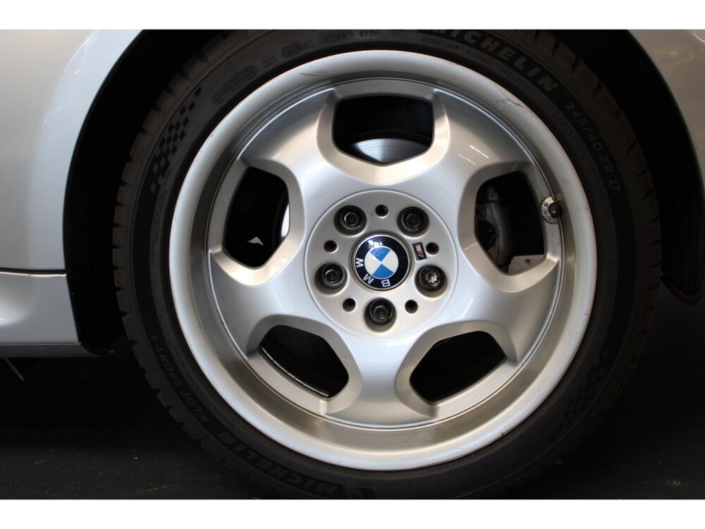 Z3 Roadster 2.8i - 192 - Pack M - Ch&acirc;ssis Sport M - Si&egrave;ges Cha 1999 occasion 59493 Villeneuve-d'Ascq