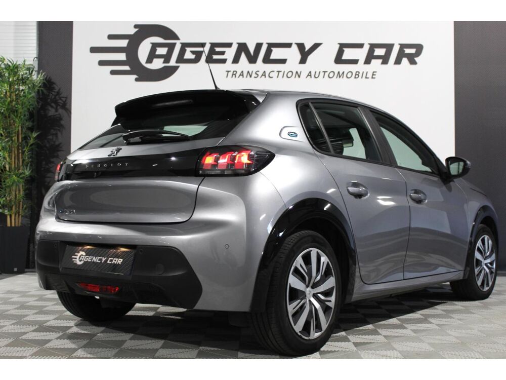 208 Electrique Active 2019 - 136CH- Suivi complet - Premi&egrave;re Ma 2020 occasion 95340 Bernes-sur-Oise