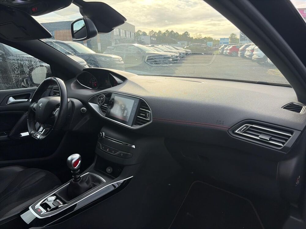 308 1.6 thp 270 gti 5p 2016 occasion 85150 Les Achards