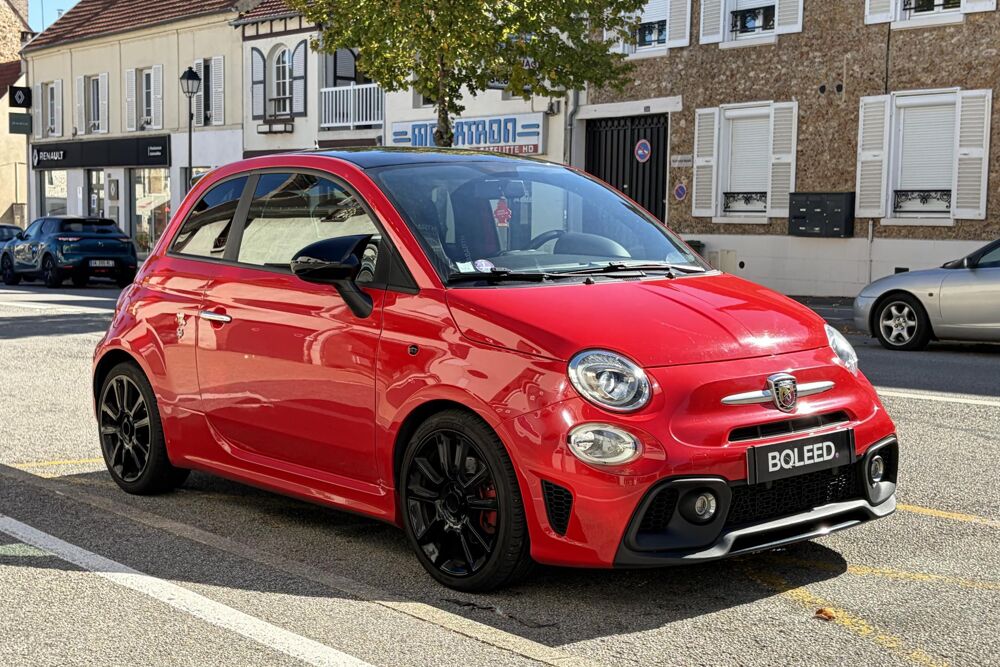500 ABARTH 595 TURISMO 1.4 T-JET 165 CH BVA TOIT NOIR ECHAPPEMEN 2018 occasion 78760 Jouars-Pontchartrain