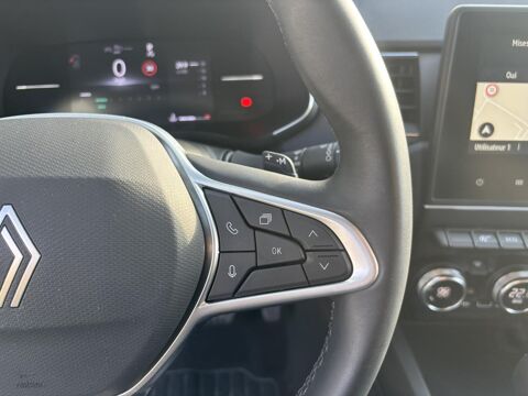 Arkana TCE 140 EDC MHEV Evolution avec Cam&eacute;ra, GPS et R&eacute;gulateur ad 2025 occasion 35300 Foug&egrave;res