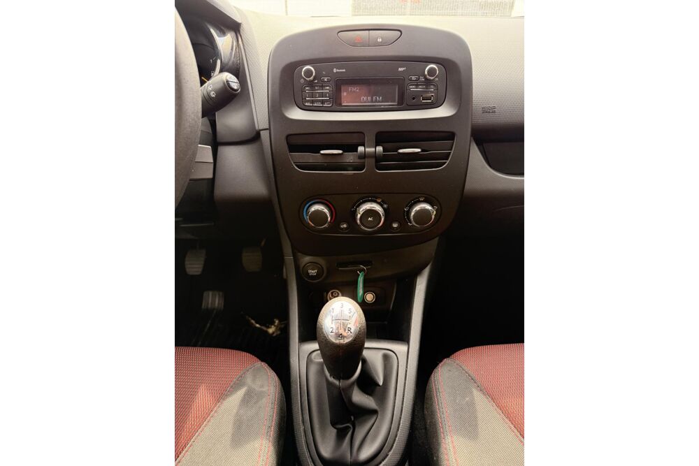 Clio 1.2 GPL - 75 BERLINE Zen - BLEUTOOTH - CLIMATISATION 2013 occasion 78760 Jouars-Pontchartrain