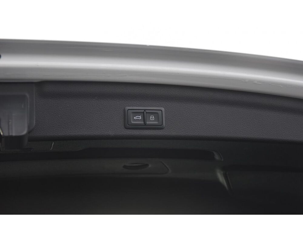 Q3 2.0 35 TDI - 150 - BV S-tronic 2019 S Line 2019 occasion 06250 Mougins